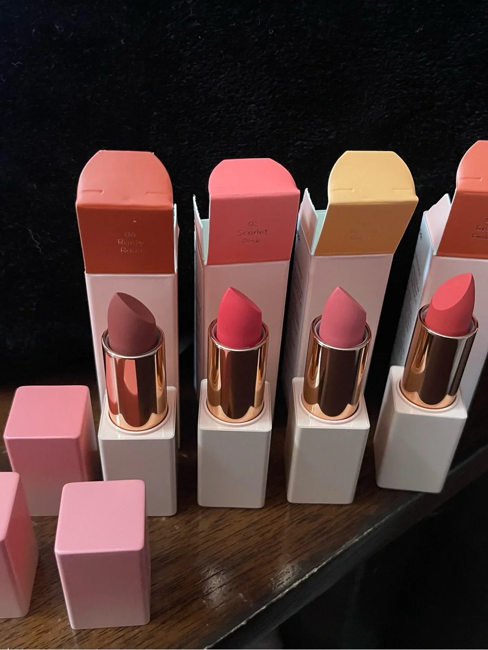 4 Peach C Easy Matte Lipsticks